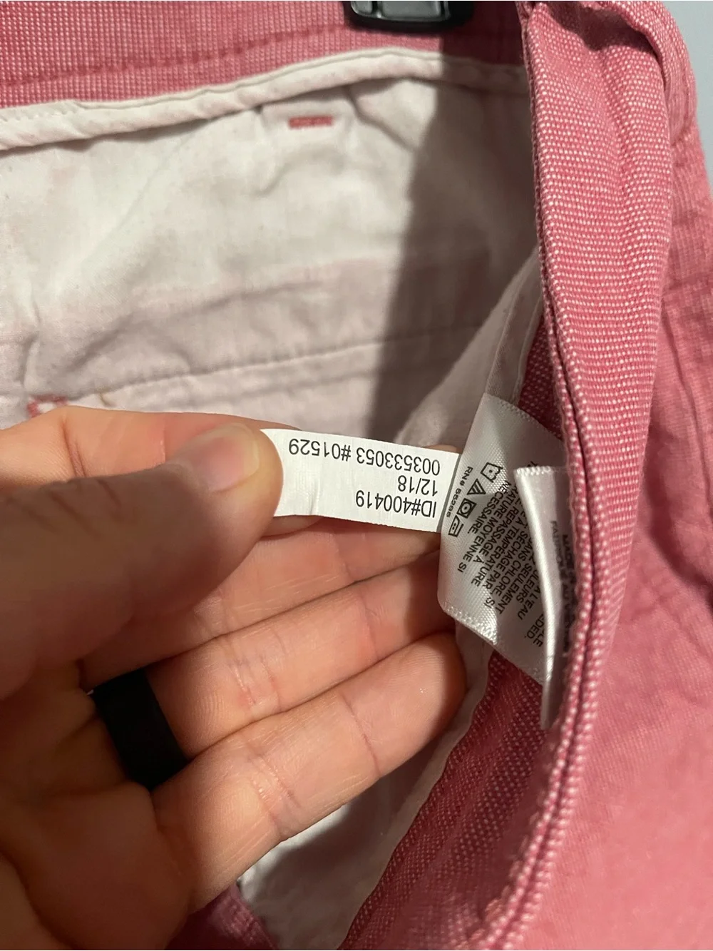 Express Classic Stretch Slim Salmon Shorts At the Knee 9” Inseam Men Sz 32